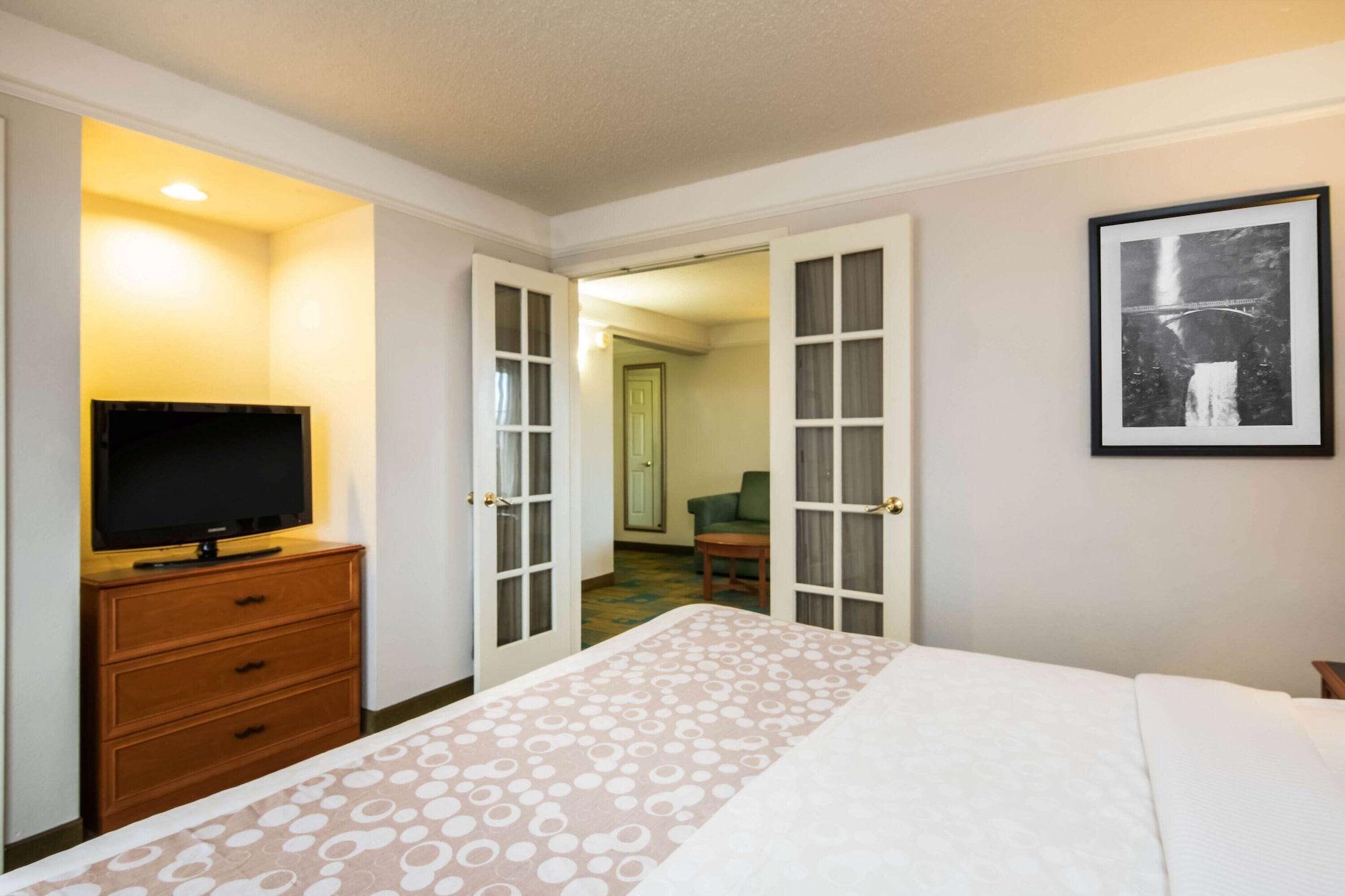 Hotel La Quinta By Wyndham Colorado Springs South Airport Exteriér fotografie